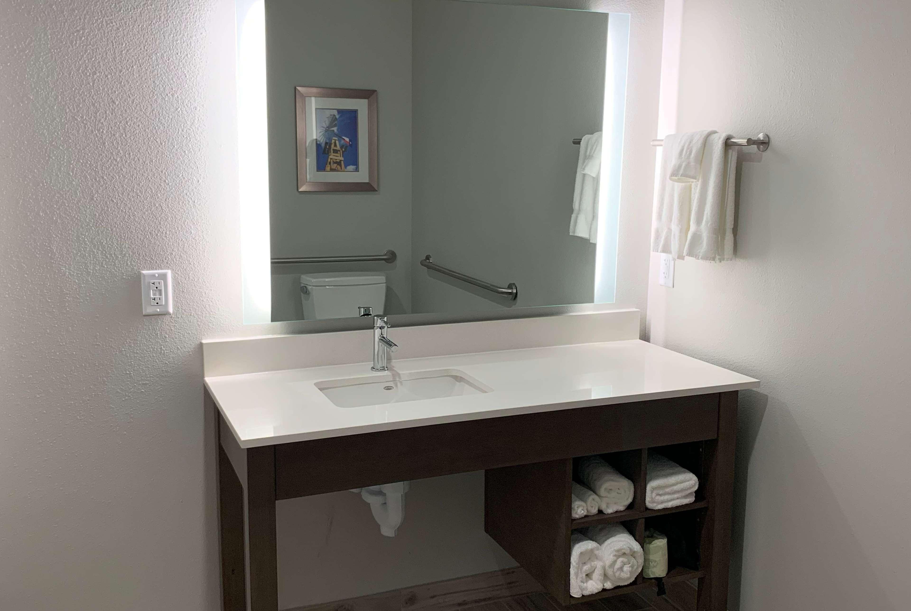 La Quinta Inn & Suites By Wyndham Round Rock Near Kalahari Eksteriør bilde