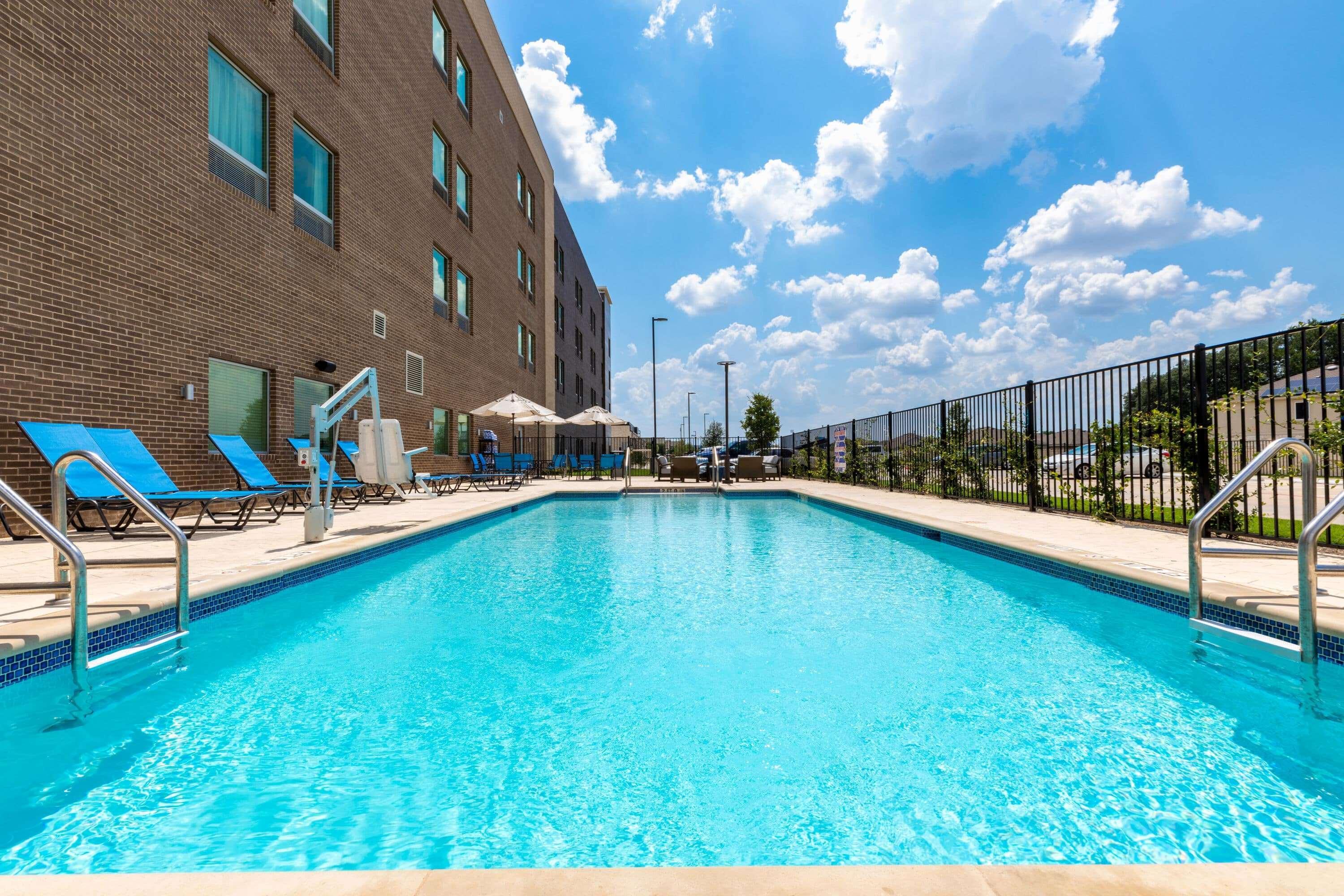 La Quinta Inn & Suites By Wyndham Round Rock Near Kalahari Eksteriør bilde