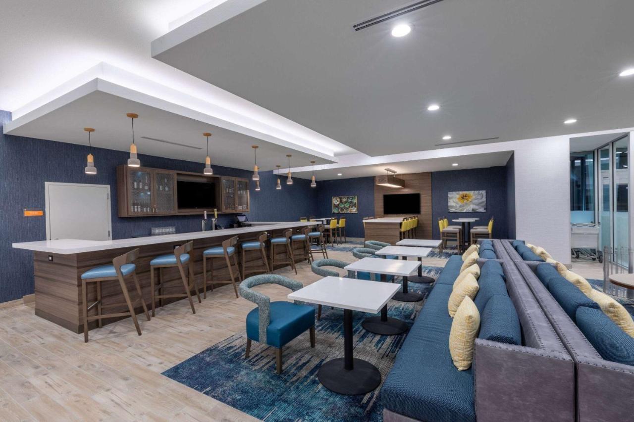 La Quinta Inn & Suites By Wyndham Round Rock Near Kalahari Eksteriør bilde